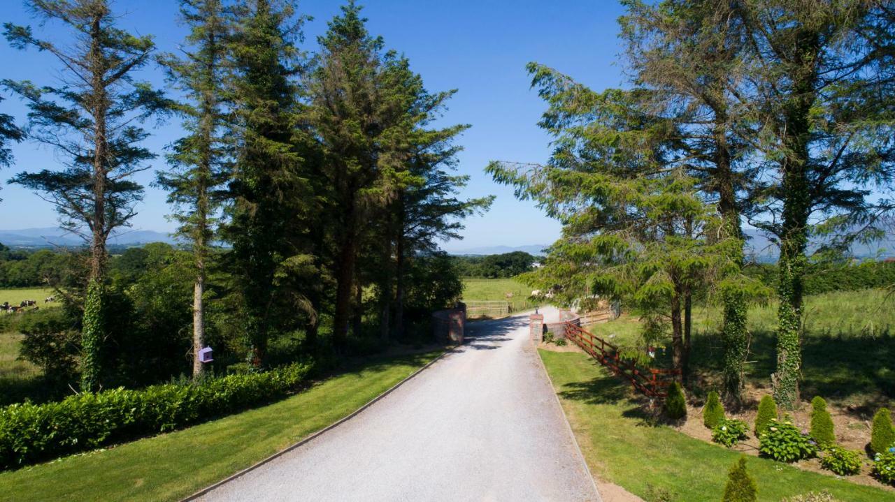Inch View Lodge Milltown  Экстерьер фото
